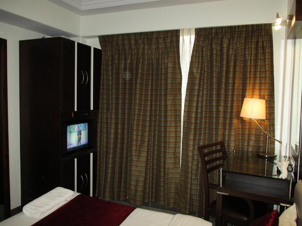 Hotel Sapna Marine Bombay Eksteriør billede